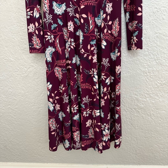 Eliza J Purple Floral Matte Jersey Long Sleeve Midi Dress - Picture 5 of 11